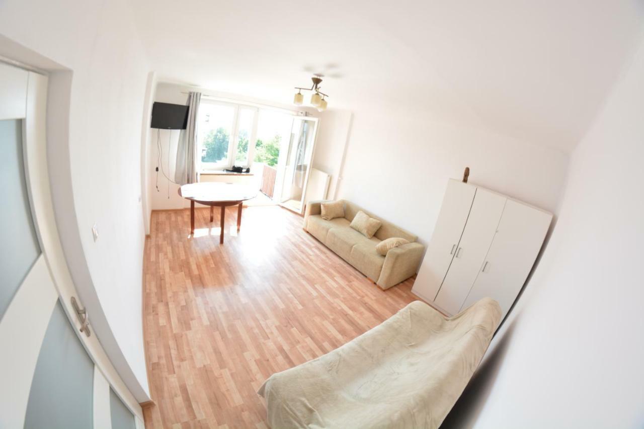 ul. Ugorek koło Areny Apartman Krakkó Kültér fotó