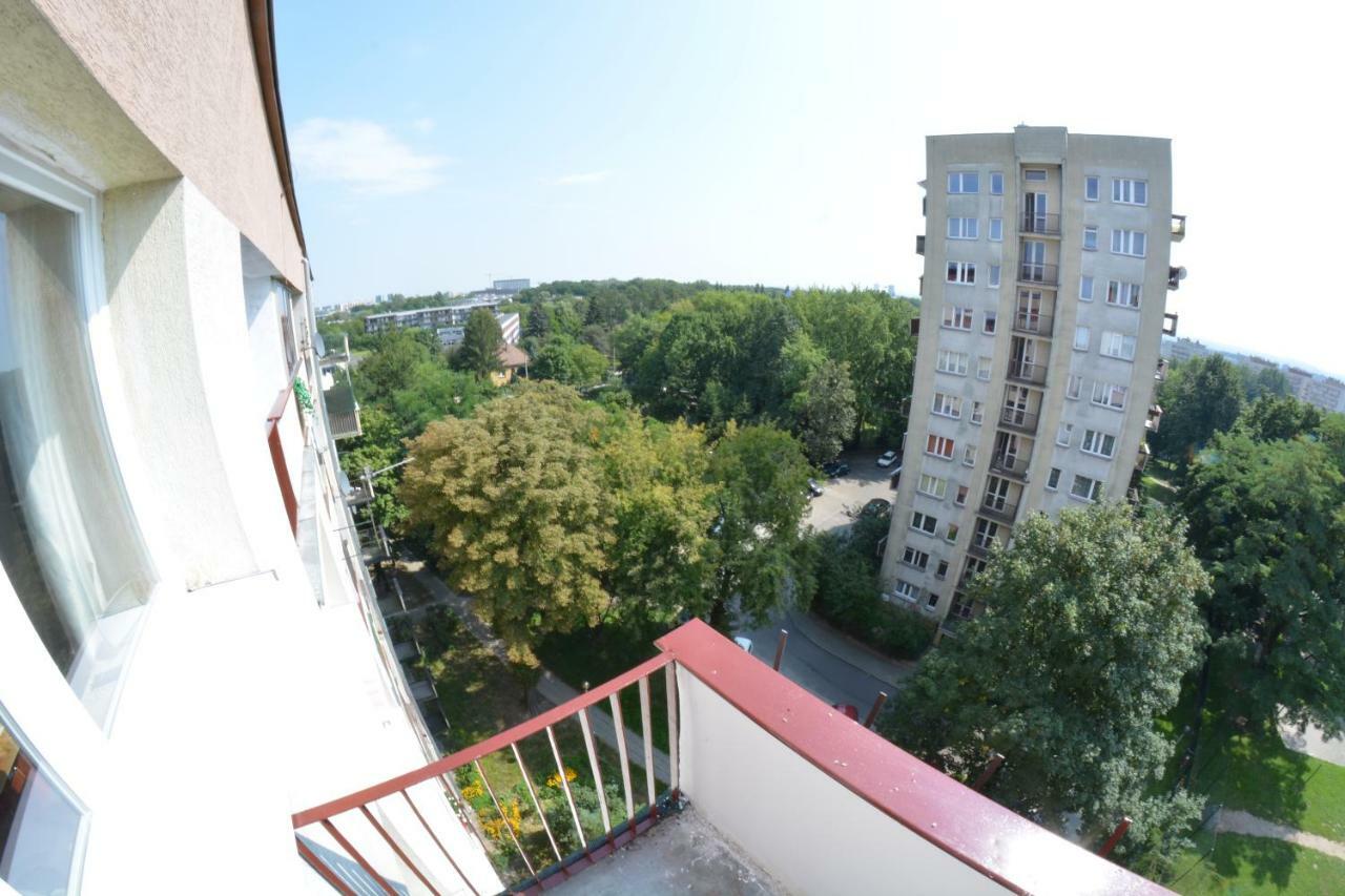 ul. Ugorek koło Areny Apartman Krakkó Kültér fotó